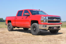Load image into Gallery viewer, 2.5 Inch Leveling Kit | Stamped Steel | Chevy/GMC Sierra 1500 (16-18)/Silverado 1500 (07-18) 