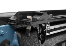 Load image into Gallery viewer, TRX-594701_13.jpg