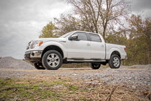 Load image into Gallery viewer, 2 Inch leveling Kit | Aluminum | Ford F-150 2WD/4WD (2009-2013)
